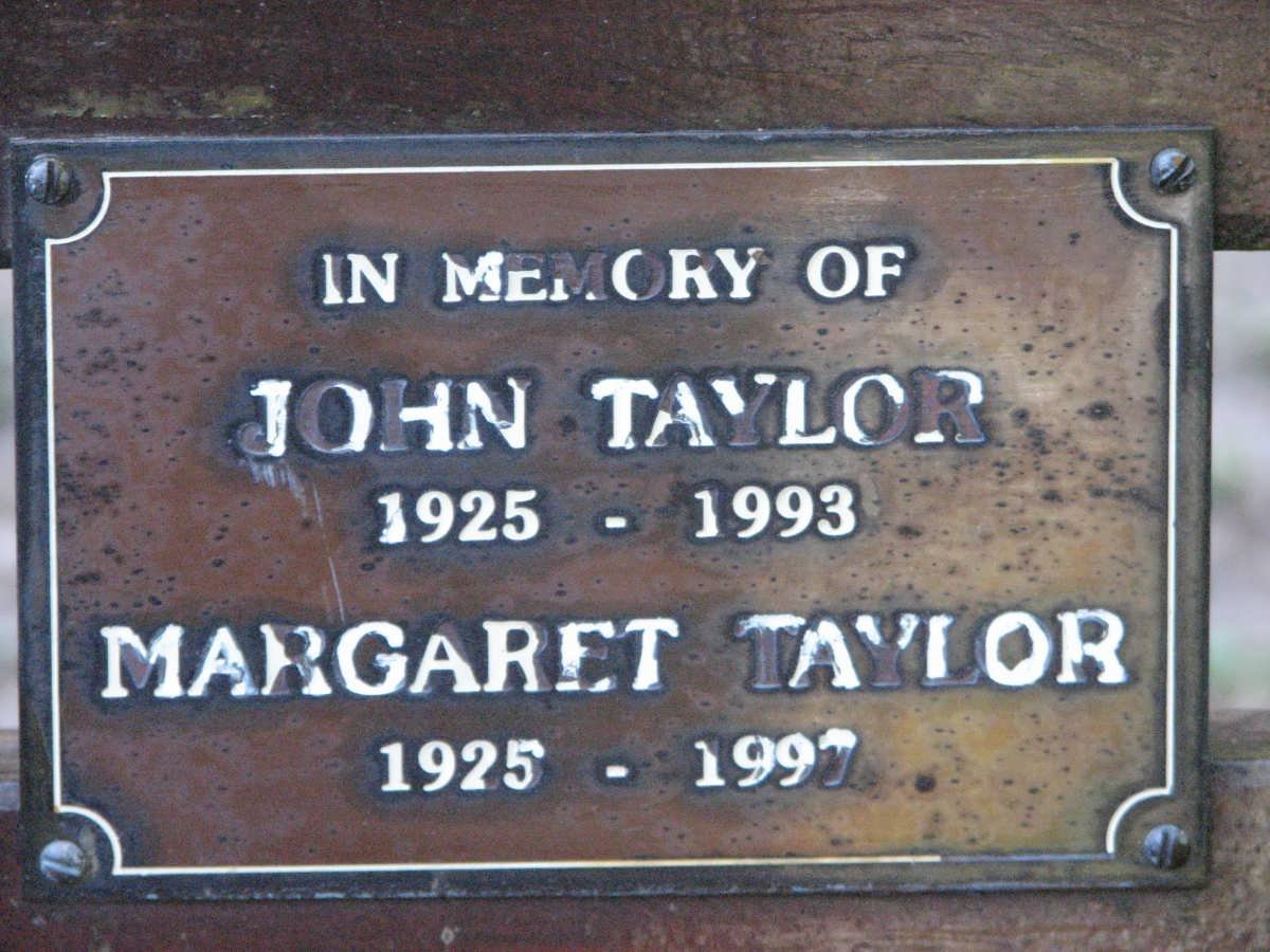 TAYLOR John 1925-1993 &amp; Margaret 1925-1997