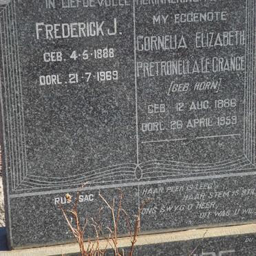 GRANGE Frederick J., la 1888-1969 &amp; Cornelia Elizabeth Petronella HORN 1886-1959