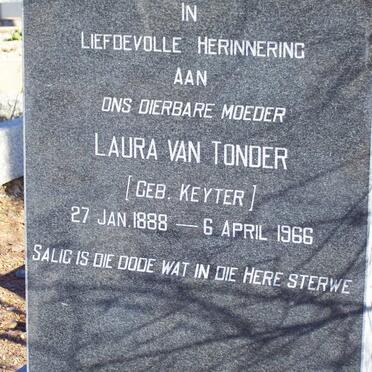 TONDER Laura, van nee KEYTER 1888-1966
