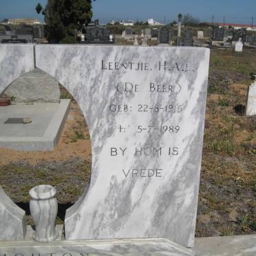 MOUTON H.A.E. nee DE BEER 1915-1989