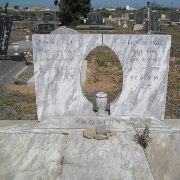 MOUTON C.H. 1918-1991 &amp; H.A.E. DE BEER 1915-1989