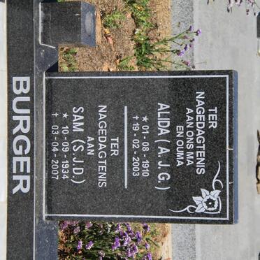 BURGER A.J.G. 1910-2003 :: BURGER S.J.D. 1934-2007