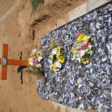 DAMEN Mary-Jo Eloise 1982-2009 