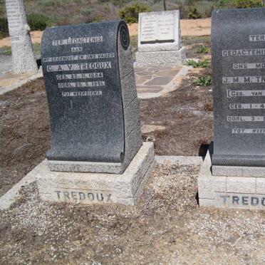 TREDOUX C.A.V. 1884-1951 &amp; J.M.M. VAN ZYL 1893-1960