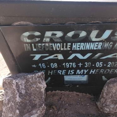 CROUS Tania 1976-2023