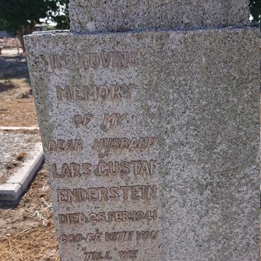 E-Surnames _ Vanne-E