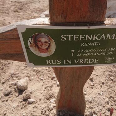 STEENKAMP Renata 1966-2022