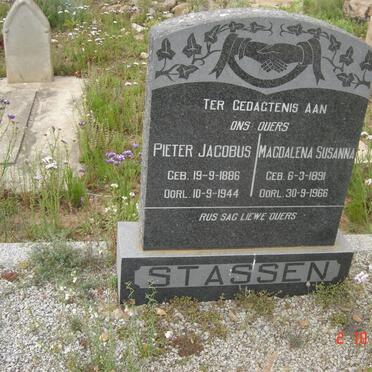 STASSEN Pieter Jacobus 1886-1944 &amp; Magdalena Susanna 1891-1966