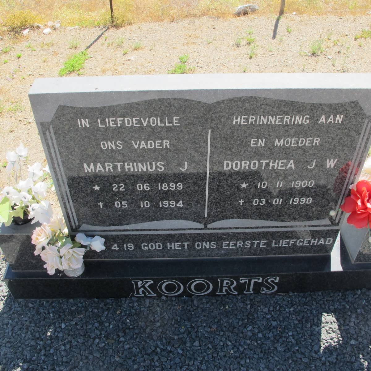 KOORTS Marthinus J. 1899-1994 &amp; Dorothea J.W. 1900-1990