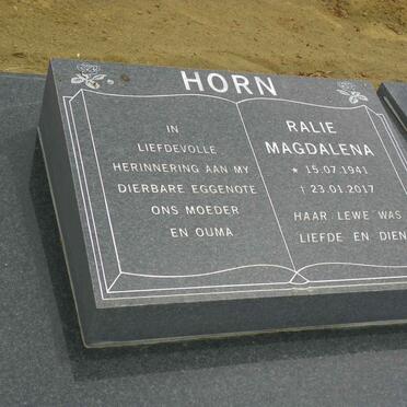 HORN Jacobus Erasmus 1936- &amp; Ralie Magdalena 1941-2017