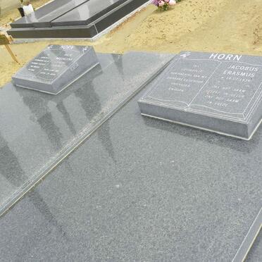 HORN Jacobus Erasmus 1936- &amp; Ralie Magdalena 1941-2017