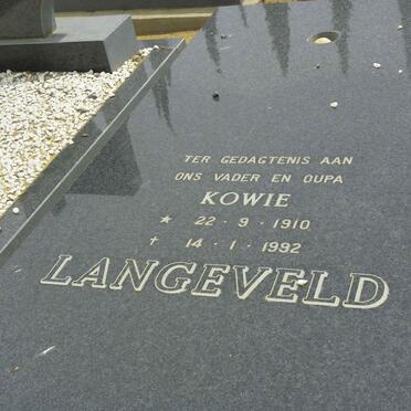 LANGEVELD Kowie 1910-1992 &amp; Miem 1907-1992 :: LANGEVELD Willa 1935-2008