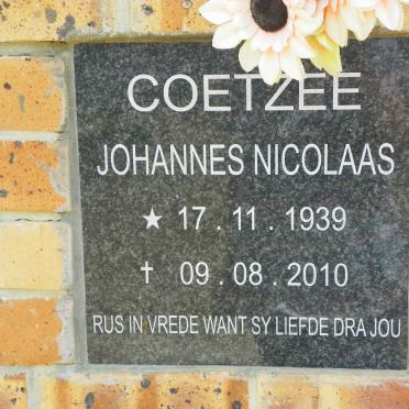 COETZEE Johannes Nicolaas 1939-2010