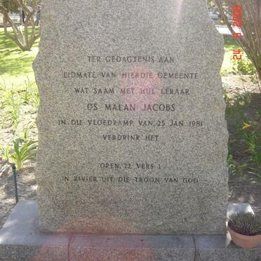 Western Cape, LAINGSBURG, NG Kerk, Church yard