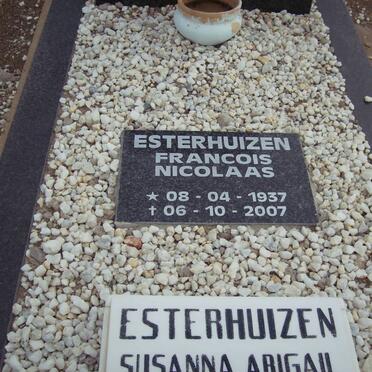 ESTERHUIZEN Francois Nicolaas 1937-2007 &amp; Susanna Abigail 1941-2003  :: ESTERHUIZEN Hendrik Petrus 1971-1971