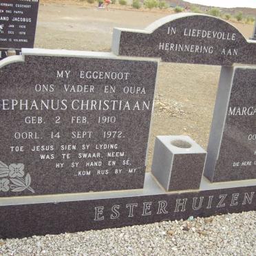 ESTERHUIZEN Stephanus Christiaan 1910-1972 &amp; Margaretha Magdalena 1913-1991