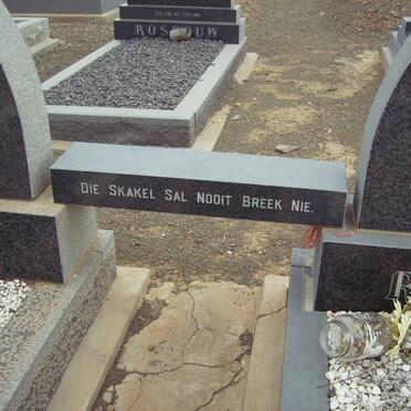 ROSSOUW Gert H.L. 1900-1968 &amp; Wilhelmina C.J. 1907-1982