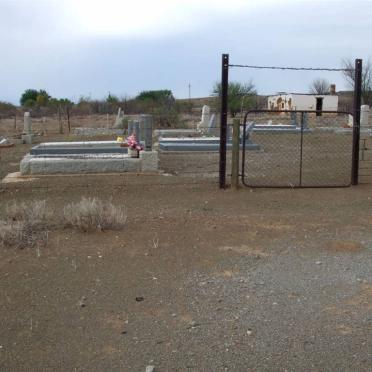 Western Cape, LEEU GAMKA, Small cemetery