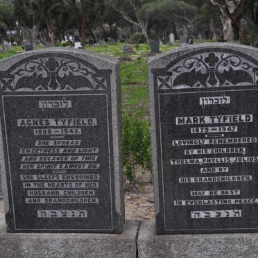 TYFIELD Mark 1879-1947 &amp; Agnes 1885-1940