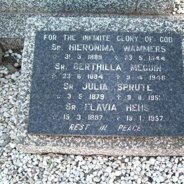 WAMMERS HIERONIMA 1889-1944 :: MEGUIN Berthilla 1894-1946 :: SPRUTE Julia 1879-1951 :: HEHS Flavia 1887-1957