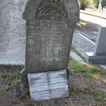 ARENDSE :: LEONARD :: FONTAINE
