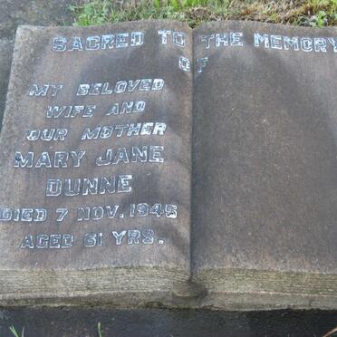 DUNNE Mary Jane -1945