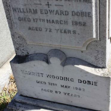 DOBIE Harriet Wooding -1982