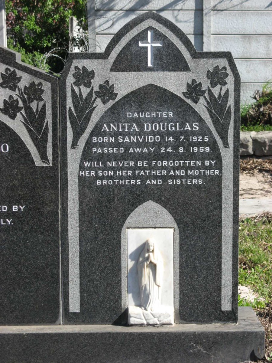 DOUGLAS Anita nee SANVIDO 1925-1959