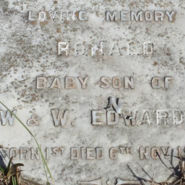 EDWARDS :: DE WET