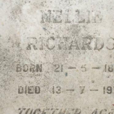 RICHARDS Nellie 1880-1976