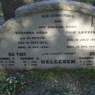 HELGESEN :: DE BRUYN :: DU TOIT