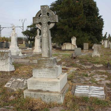 HONEYBORNE :: GOUDING :: DE WAAL