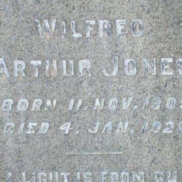 JONES Wilfred Arthur 1905-1920