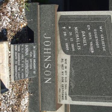 JOHNSON Daniel Michallis 1908-1966 &amp; Anna 1912-2003