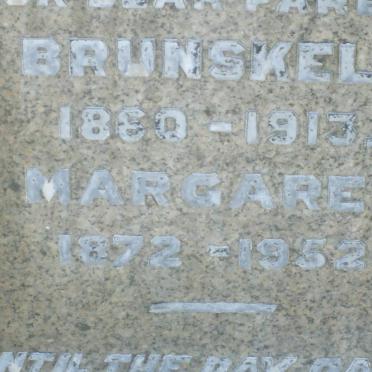 LOWIS  Brunskell 1860-1913 &amp; Margaret 1872-1952