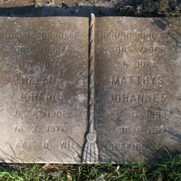 LOURENS Matthys Johannes 1898-1977 &amp; Helena Johanna 1902-1976