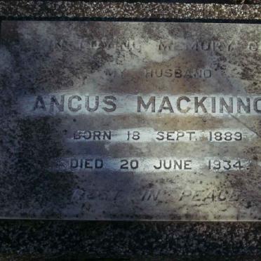 MACKINNON Angus 1889-1934