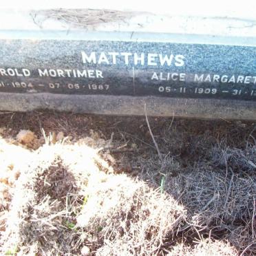 MATTHEWS Harold Mortimer 1904-1987 &amp; Alice Margaret Ethel 1909-1959