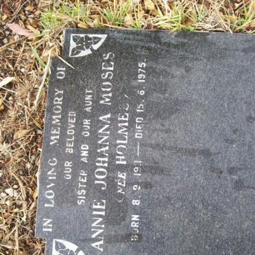MOSES Annie Johanna nee HOLMES 1911-1975