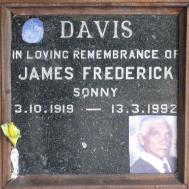 DAVIS James Frederick 1919-1992