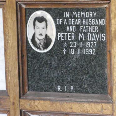 DAVIS Peter M. 1927-1992