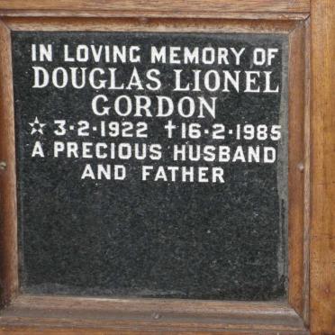 GORDON Douglas Lionel 1922-1985