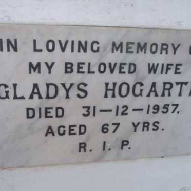 HOGARTH Gladys -1957