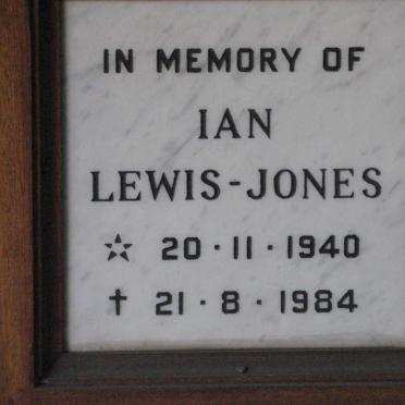 JONES Ian, LEWIS 1940-1984