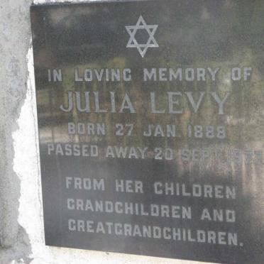 LEVY Julia 1888-1973