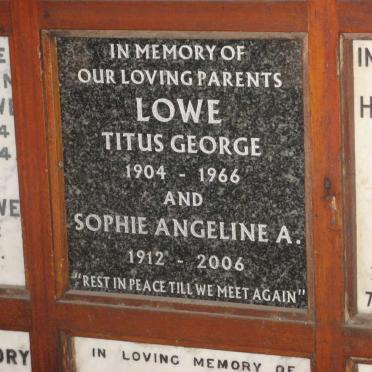 LOWE Titus George 1904-1966 &amp; Sophie Angeline A. 1912-2006
