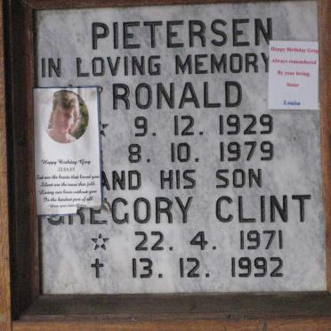 PIETERSEN Ronald 1929-1979 :: PIETERSEN Gregory Clint 1971-1992