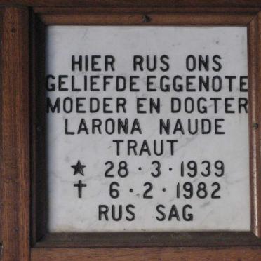 TRAUT Larona Naude 1939-1982
