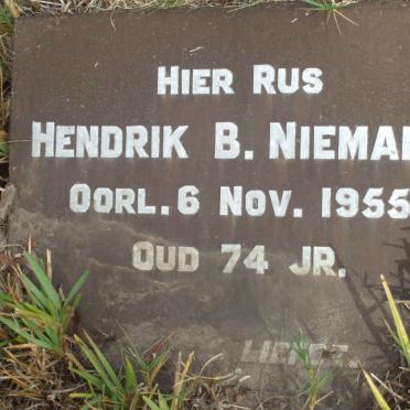 NIEMAND Hendrik B. −1955