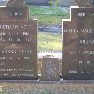 NOLTE Christiaan 1912-1976 &amp; Johanna 1919-  ::  LOURENS Maria Magdalena nee GRUNDLING 1914-1969